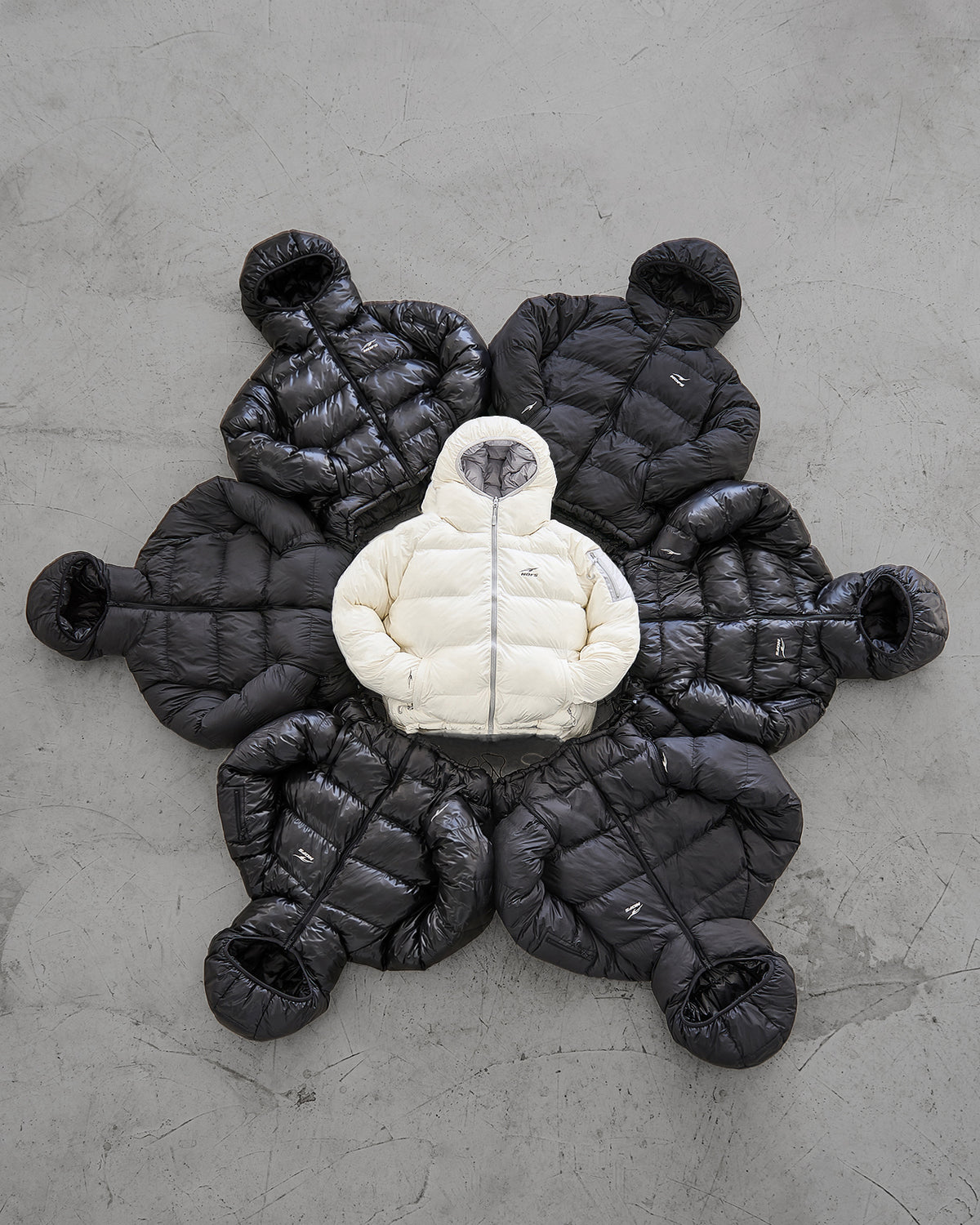 PUFFER JACKETS